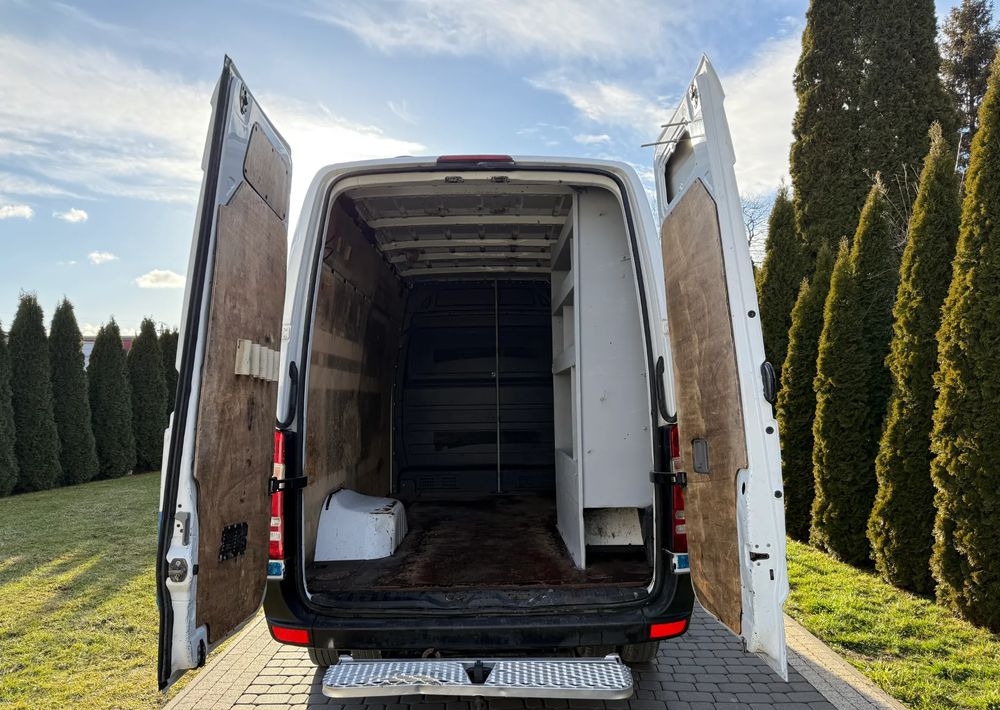 Furgon Mercedes-Benz SPRINTER 516 3,5 T MANUAL: slika Furgon Mercedes-Benz SPRINTER 516 3,5 T MANUAL Furgon Mercedes-Benz SPRINTER 516 3,5 T MANUAL: slika Furgon Mercedes-Benz SPRINTER 516 3,5 T MANUAL