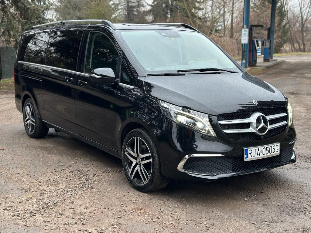 Mercedes-Benz V 250 4Matic Extralang AVANTGARDE - Putnički kombi: slika Mercedes-Benz V 250 4Matic Extralang AVANTGARDE - Putnički kombi Mercedes-Benz V 250 4Matic Extralang AVANTGARDE - Putnički kombi: slika Mercedes-Benz V 250 4Matic Extralang AVANTGARDE - Putnički kombi