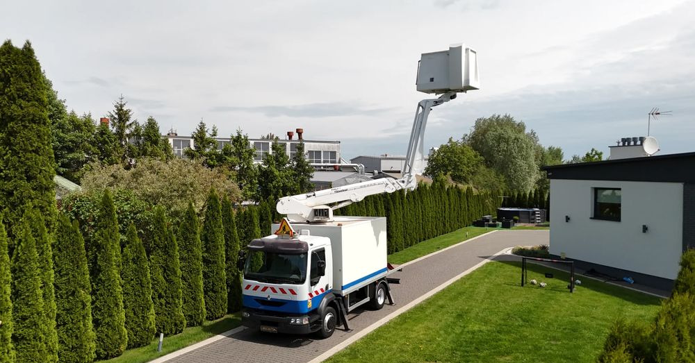 Renault MIDLUM 180 DCI 18 M WINDA FRANCE ELEVATEUR - Podizna platforma montirana na kamion: slika Renault MIDLUM 180 DCI 18 M WINDA FRANCE ELEVATEUR - Podizna platforma montirana na kamion Renault MIDLUM 180 DCI 18 M WINDA FRANCE ELEVATEUR - Podizna platforma montirana na kamion: slika Renault MIDLUM 180 DCI 18 M WINDA FRANCE ELEVATEUR - Podizna platforma montirana na kamion