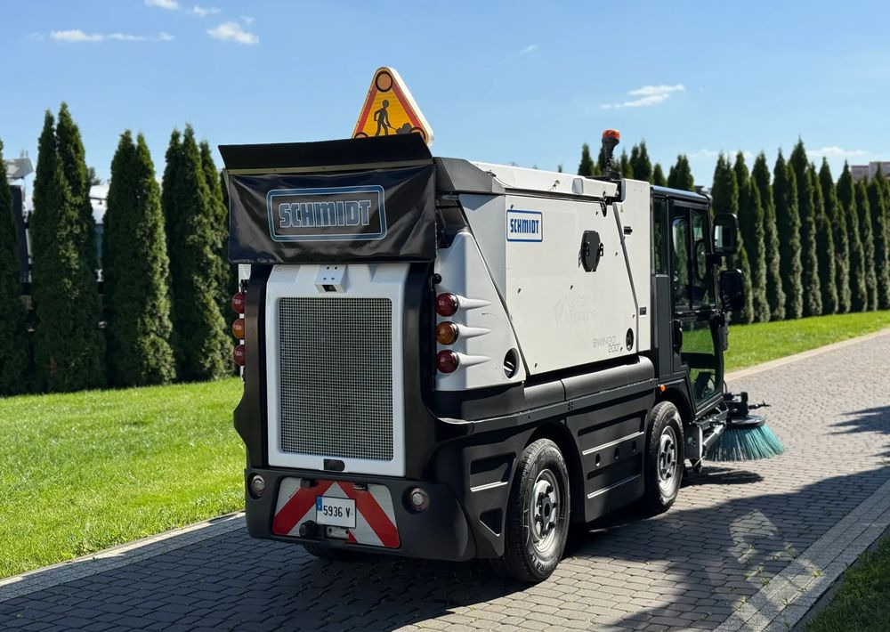 Schmidt SWINGO 200+ - Kamion za odvoz smeća: slika Schmidt SWINGO 200+ - Kamion za odvoz smeća Schmidt SWINGO 200+ - Kamion za odvoz smeća: slika Schmidt SWINGO 200+ - Kamion za odvoz smeća