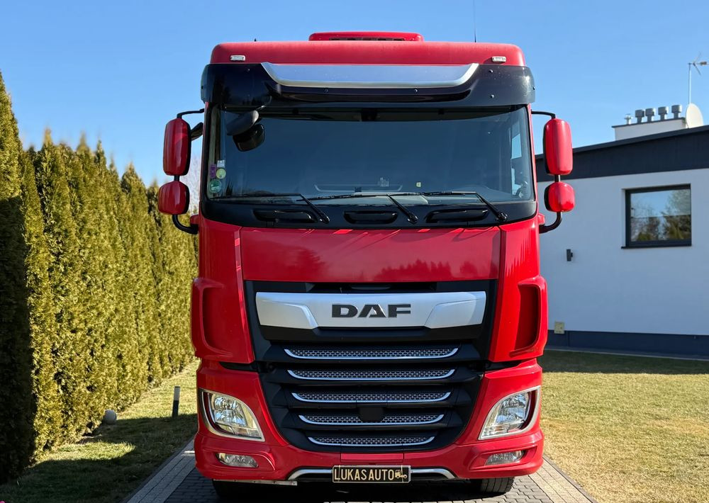 DAF XF 480 - Tegljač: slika DAF XF 480 - Tegljač DAF XF 480 - Tegljač: slika DAF XF 480 - Tegljač