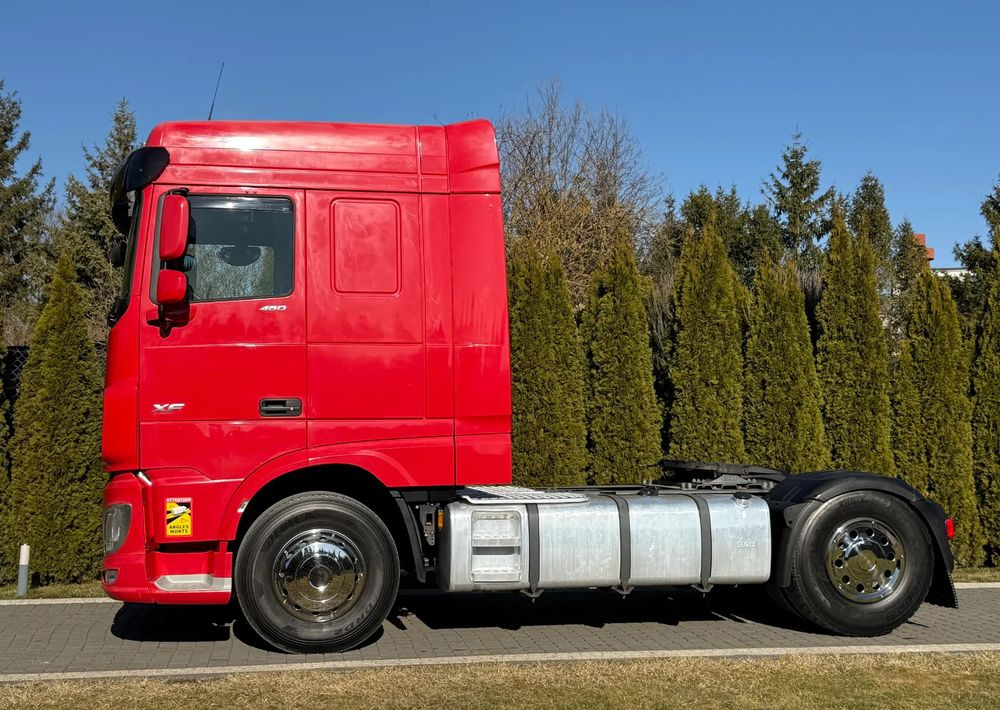 DAF XF 480 - Tegljač: slika DAF XF 480 - Tegljač DAF XF 480 - Tegljač: slika DAF XF 480 - Tegljač