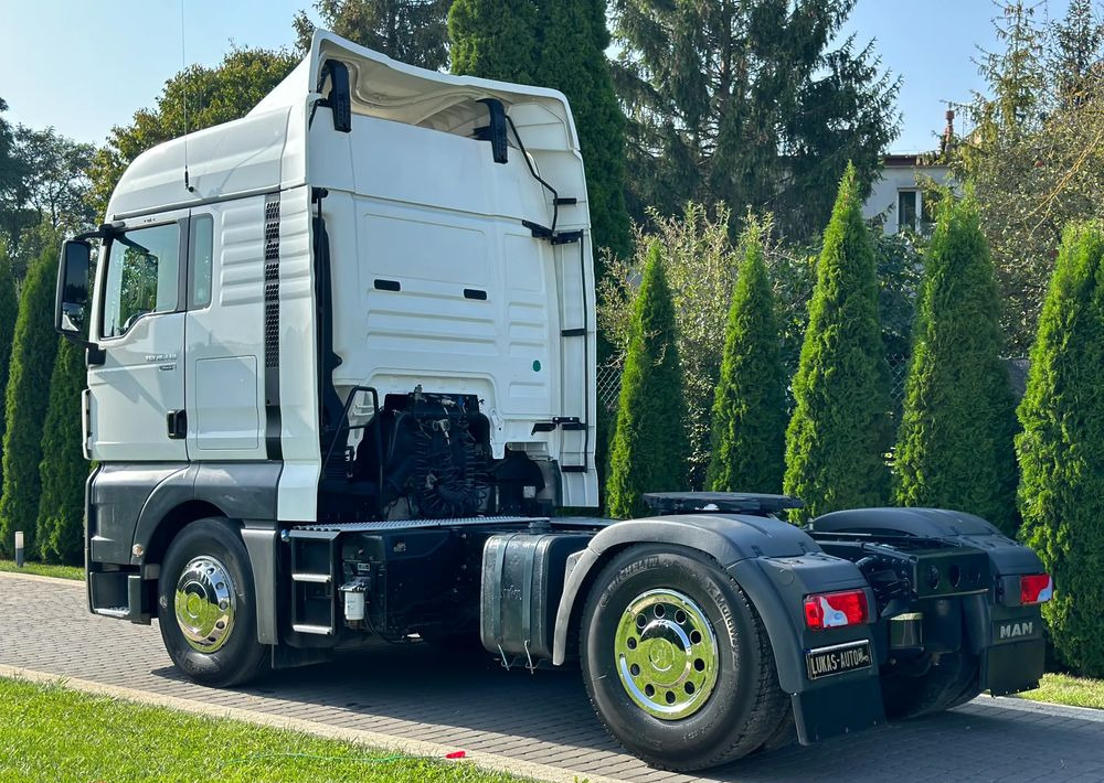 MAN TGX 18.440 HYDRAULIKA - Tegljač: slika MAN TGX 18.440 HYDRAULIKA - Tegljač MAN TGX 18.440 HYDRAULIKA - Tegljač: slika MAN TGX 18.440 HYDRAULIKA - Tegljač