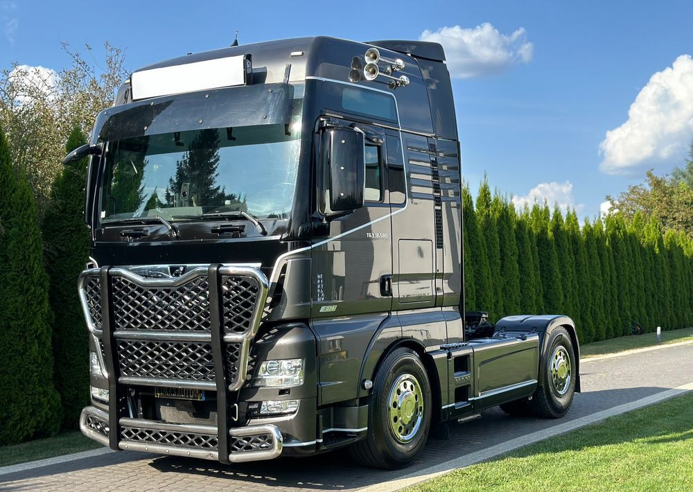 MAN TGX 18.580 D38 XXL RETARDER - Tegljač: slika  MAN TGX 18.580 D38 XXL RETARDER - Tegljač MAN TGX 18.580 D38 XXL RETARDER - Tegljač: slika  MAN TGX 18.580 D38 XXL RETARDER - Tegljač