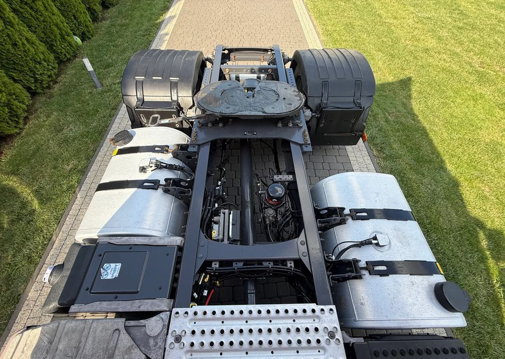 Tegljač Renault T 460 LOW DECK RETARDER: slika Tegljač Renault T 460 LOW DECK RETARDER Tegljač Renault T 460 LOW DECK RETARDER: slika Tegljač Renault T 460 LOW DECK RETARDER