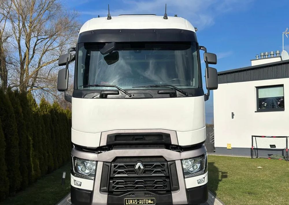 Renault T 520 HIGH - Tegljač: slika Renault T 520 HIGH - Tegljač Renault T 520 HIGH - Tegljač: slika Renault T 520 HIGH - Tegljač