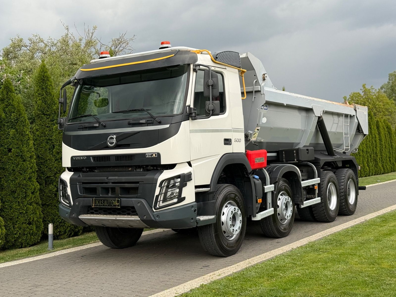 Volvo FMX 500 8X4 RETARDER - Kiper: slika Volvo FMX 500 8X4 RETARDER - Kiper Volvo FMX 500 8X4 RETARDER - Kiper: slika Volvo FMX 500 8X4 RETARDER - Kiper