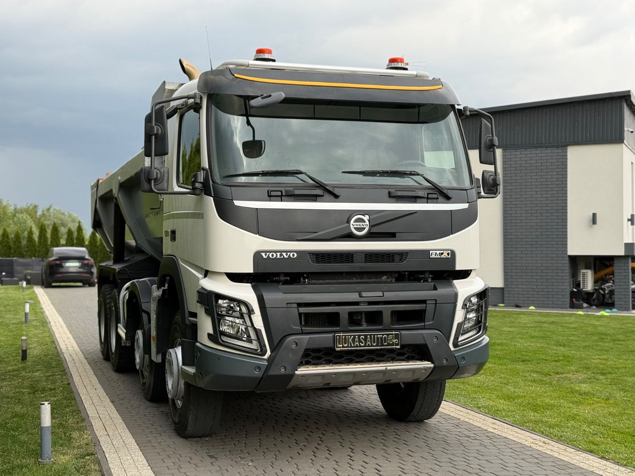 Volvo FMX 500 8X4 RETARDER - Kiper: slika Volvo FMX 500 8X4 RETARDER - Kiper Volvo FMX 500 8X4 RETARDER - Kiper: slika Volvo FMX 500 8X4 RETARDER - Kiper