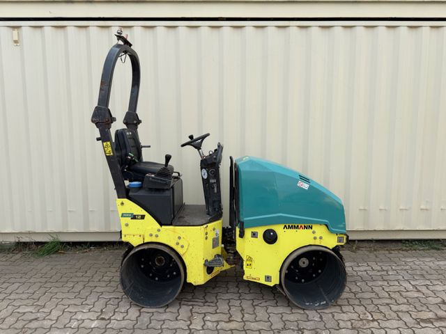 Ammann ARX12 / 2019 BJ / 808 H / 1.475 KG - Cestovni valjak: slika Ammann ARX12 / 2019 BJ / 808 H / 1.475 KG - Cestovni valjak Ammann ARX12 / 2019 BJ / 808 H / 1.475 KG - Cestovni valjak: slika Ammann ARX12 / 2019 BJ / 808 H / 1.475 KG - Cestovni valjak