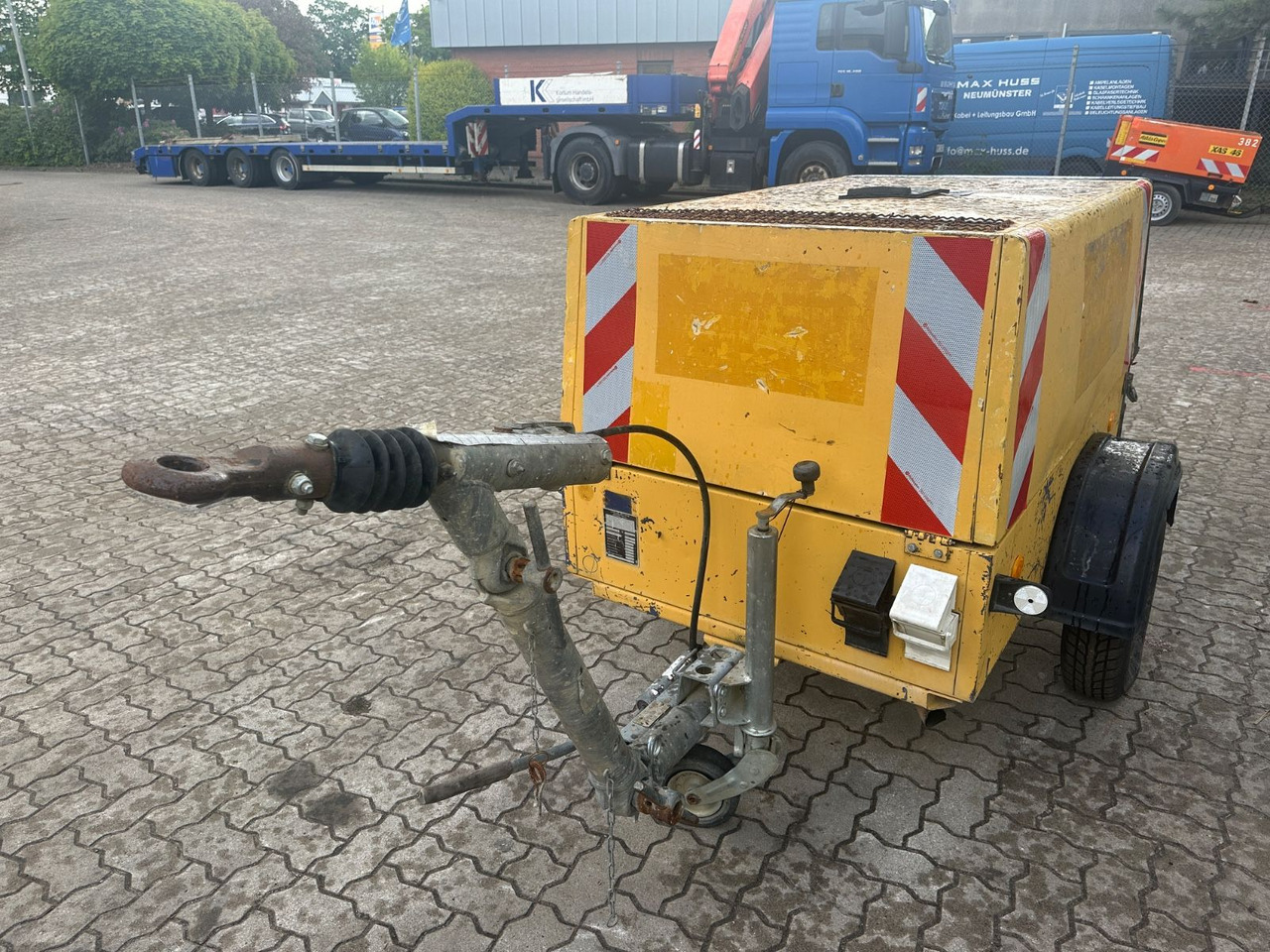 Compair C38 / DLT0406 Kompressor /1.978 H/ 7 Bar - Zračni kompresor: slika Compair C38 / DLT0406 Kompressor /1.978 H/ 7 Bar - Zračni kompresor Compair C38 / DLT0406 Kompressor /1.978 H/ 7 Bar - Zračni kompresor: slika Compair C38 / DLT0406 Kompressor /1.978 H/ 7 Bar - Zračni kompresor