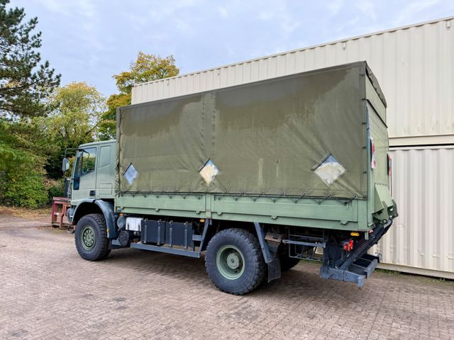 Iveco 140E24 4x4 / Armee / Militär / Camper - Kamion s ceradom: slika Iveco 140E24 4x4 / Armee / Militär / Camper - Kamion s ceradom Iveco 140E24 4x4 / Armee / Militär / Camper - Kamion s ceradom: slika Iveco 140E24 4x4 / Armee / Militär / Camper - Kamion s ceradom