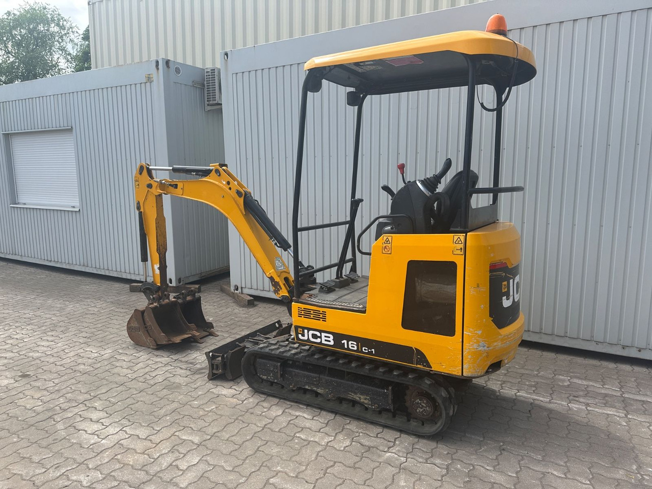 JCB 16C-1 /2020 BJ/871 BH/verbr. Laufwerk/3xLöffel - Mini bager: slika JCB 16C-1 /2020 BJ/871 BH/verbr. Laufwerk/3xLöffel - Mini bager JCB 16C-1 /2020 BJ/871 BH/verbr. Laufwerk/3xLöffel - Mini bager: slika JCB 16C-1 /2020 BJ/871 BH/verbr. Laufwerk/3xLöffel - Mini bager