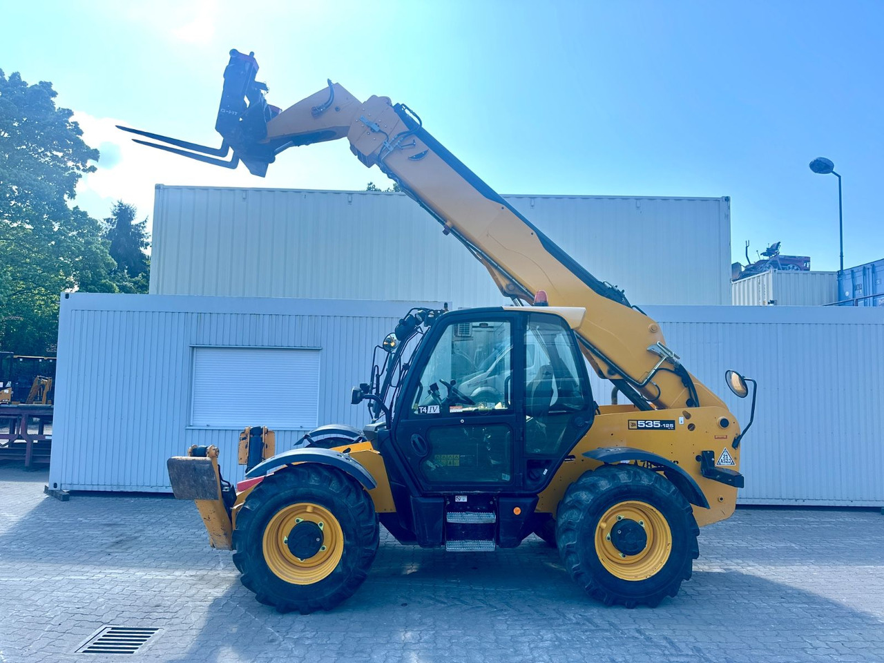 JCB 535-125 /12.5M/3.5T /2017 BJ/2.567 H - Teleskopski rukovatelj: slika JCB 535-125 /12.5M/3.5T /2017 BJ/2.567 H - Teleskopski rukovatelj JCB 535-125 /12.5M/3.5T /2017 BJ/2.567 H - Teleskopski rukovatelj: slika JCB 535-125 /12.5M/3.5T /2017 BJ/2.567 H - Teleskopski rukovatelj