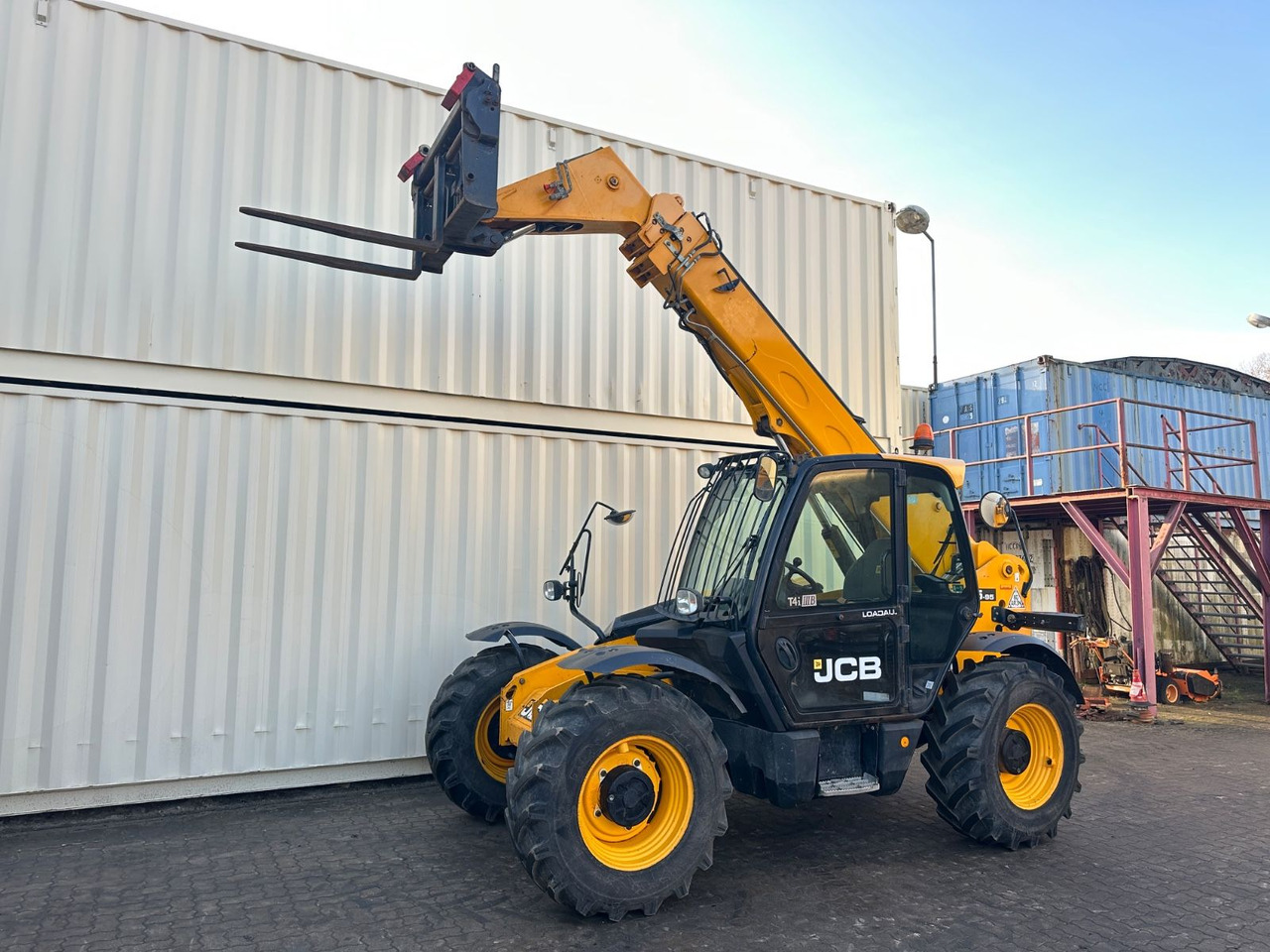 JCB 535-95 4x4x4, 9.5M / 3.5 T, 2017 BJ ,2.845 BH - Teleskopski rukovatelj: slika JCB 535-95 4x4x4, 9.5M / 3.5 T, 2017 BJ ,2.845 BH - Teleskopski rukovatelj JCB 535-95 4x4x4, 9.5M / 3.5 T, 2017 BJ ,2.845 BH - Teleskopski rukovatelj: slika JCB 535-95 4x4x4, 9.5M / 3.5 T, 2017 BJ ,2.845 BH - Teleskopski rukovatelj