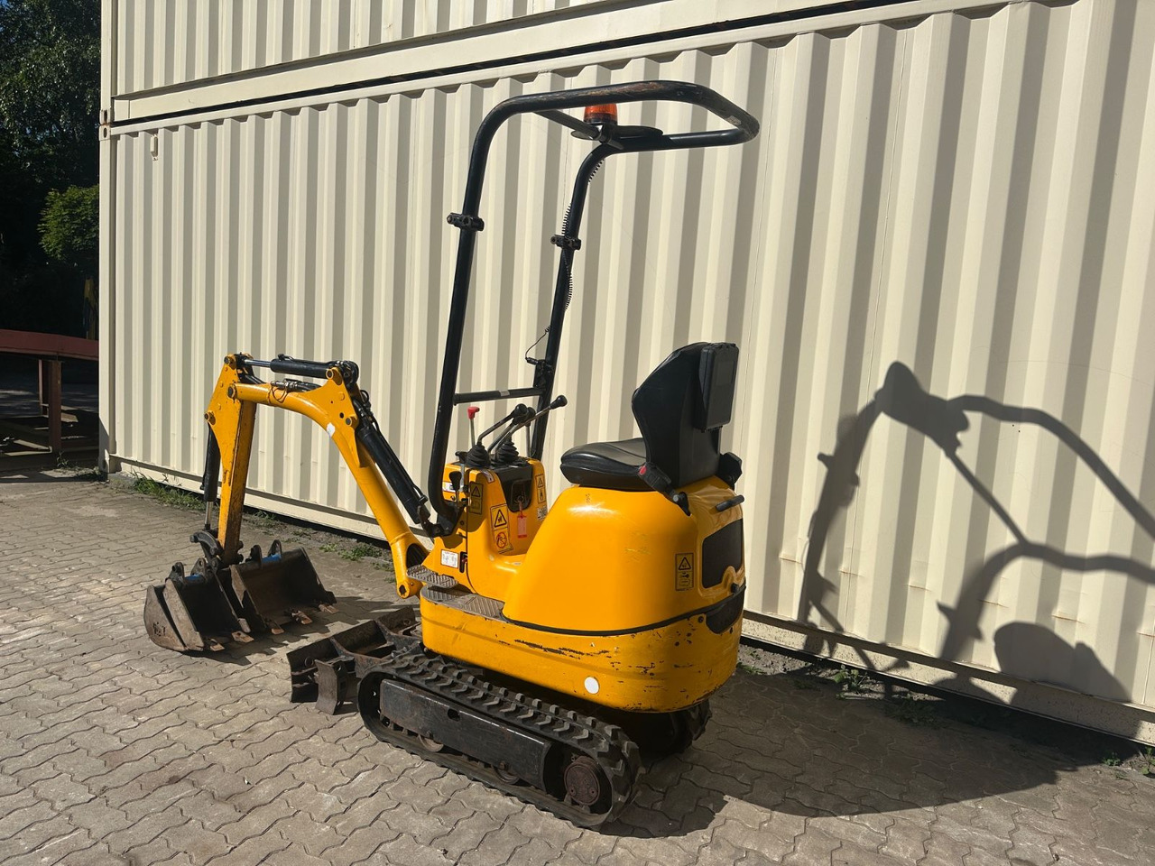 JCB 8008 CTS, 2021 BJ, 972 BH, 3 x Löffel - Mini bager: slika JCB 8008 CTS, 2021 BJ, 972 BH, 3 x Löffel - Mini bager JCB 8008 CTS, 2021 BJ, 972 BH, 3 x Löffel - Mini bager: slika JCB 8008 CTS, 2021 BJ, 972 BH, 3 x Löffel - Mini bager