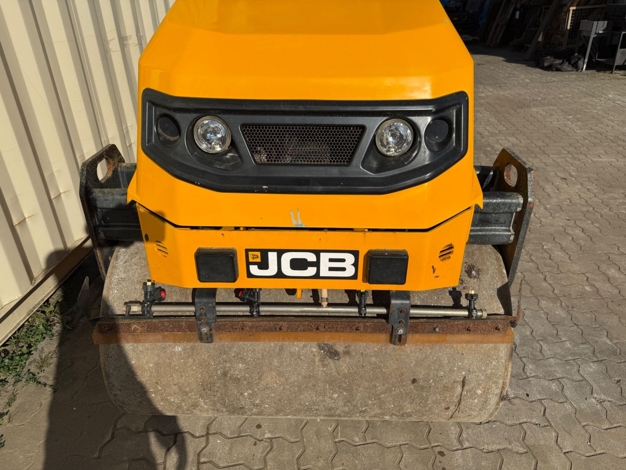 JCB CT260-120 / 2019 BJ / 609 H / 2.560 KG - Cestovni valjak: slika  JCB CT260-120 / 2019 BJ / 609 H / 2.560 KG - Cestovni valjak JCB CT260-120 / 2019 BJ / 609 H / 2.560 KG - Cestovni valjak: slika  JCB CT260-120 / 2019 BJ / 609 H / 2.560 KG - Cestovni valjak