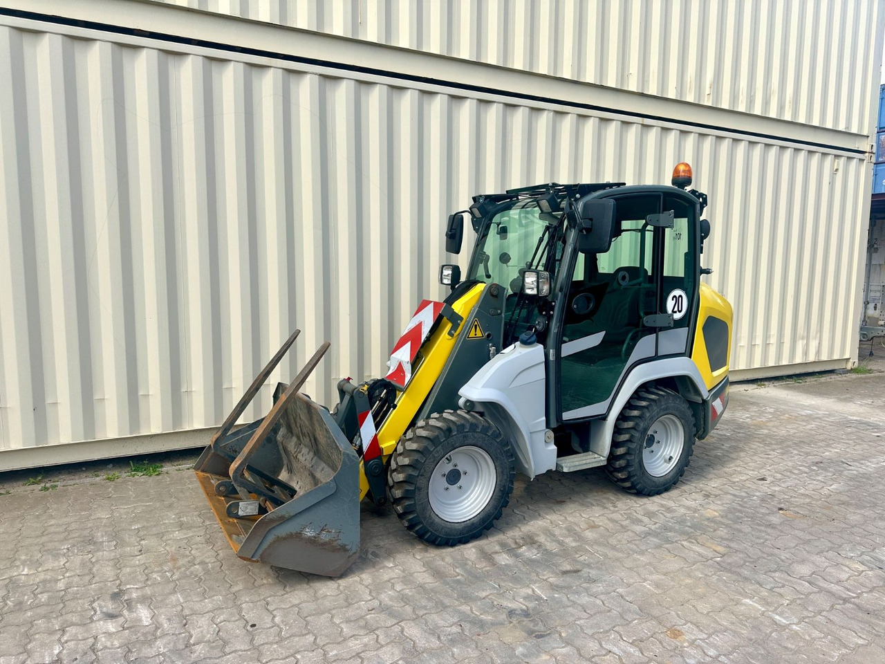 Kramer 5035 / 2021 BJ / 1.524 H / Schaufel + Gabel - Utovarivač na kotačima: slika Kramer 5035 / 2021 BJ / 1.524 H / Schaufel + Gabel - Utovarivač na kotačima Kramer 5035 / 2021 BJ / 1.524 H / Schaufel + Gabel - Utovarivač na kotačima: slika Kramer 5035 / 2021 BJ / 1.524 H / Schaufel + Gabel - Utovarivač na kotačima