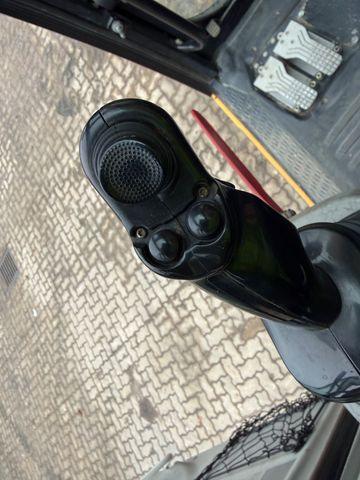 Bager na kotačima Liebherr A914 Compact / 2017 BJ / 9.979 H / OilQuick: slika Bager na kotačima Liebherr A914 Compact / 2017 BJ / 9.979 H / OilQuick