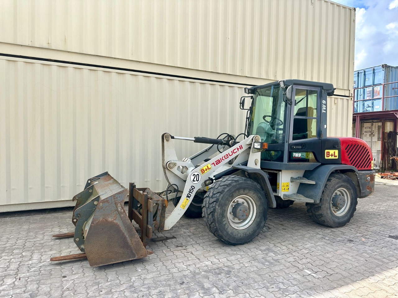 Terex TL80/2014 BJ/Schaufel + Gabel/ Deutsche Maschine - Utovarivač na kotačima: slika Terex TL80/2014 BJ/Schaufel + Gabel/ Deutsche Maschine - Utovarivač na kotačima Terex TL80/2014 BJ/Schaufel + Gabel/ Deutsche Maschine - Utovarivač na kotačima: slika Terex TL80/2014 BJ/Schaufel + Gabel/ Deutsche Maschine - Utovarivač na kotačima