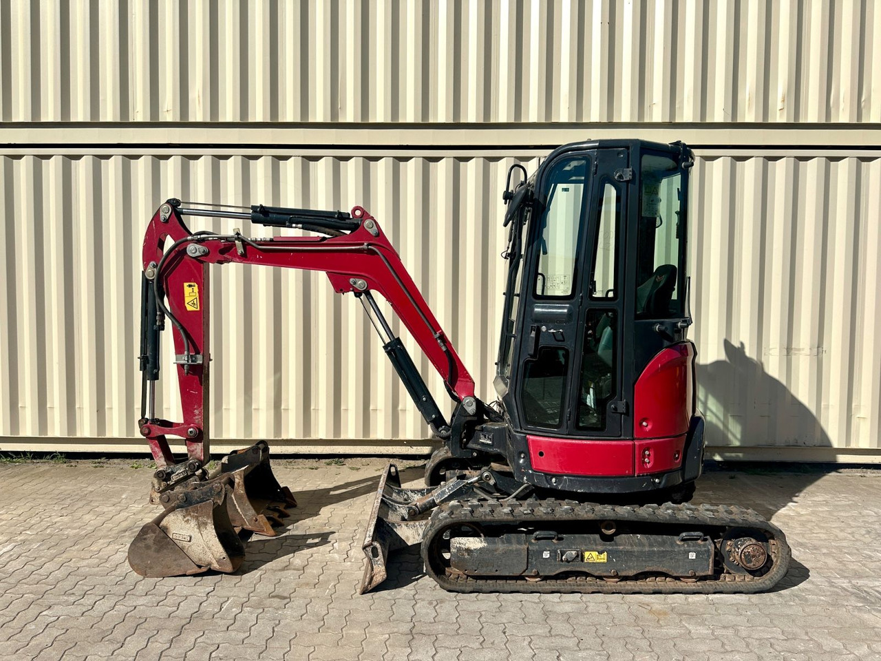 Yanmar VIO26-6 / 2022 BJ / 1.119 H / 3 x Löffel - Mini bager: slika Yanmar VIO26-6 / 2022 BJ / 1.119 H / 3 x Löffel - Mini bager Yanmar VIO26-6 / 2022 BJ / 1.119 H / 3 x Löffel - Mini bager: slika Yanmar VIO26-6 / 2022 BJ / 1.119 H / 3 x Löffel - Mini bager