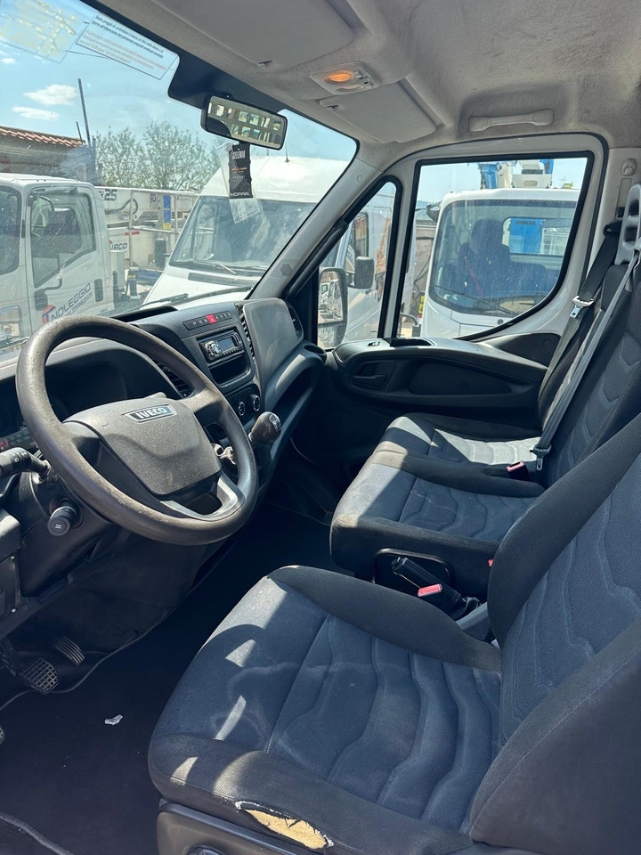 IVECO DAILY 35C12 - Kiper: slika IVECO DAILY 35C12 - Kiper IVECO DAILY 35C12 - Kiper: slika IVECO DAILY 35C12 - Kiper