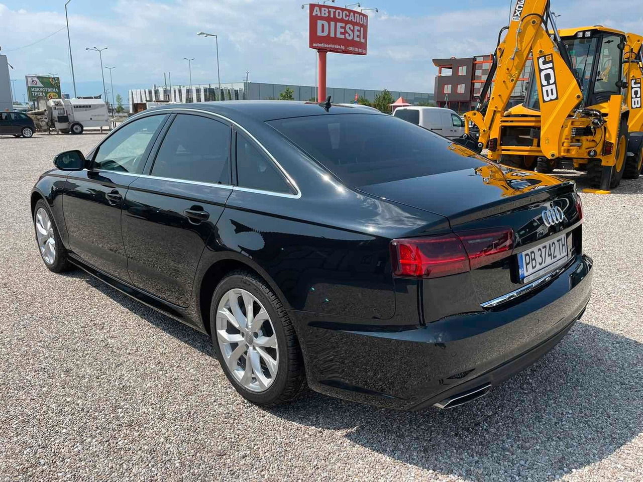 Audi A6 2.0 TDI S tronic quattro - Limuzina: slika  Audi A6 2.0 TDI S tronic quattro - Limuzina Audi A6 2.0 TDI S tronic quattro - Limuzina: slika  Audi A6 2.0 TDI S tronic quattro - Limuzina