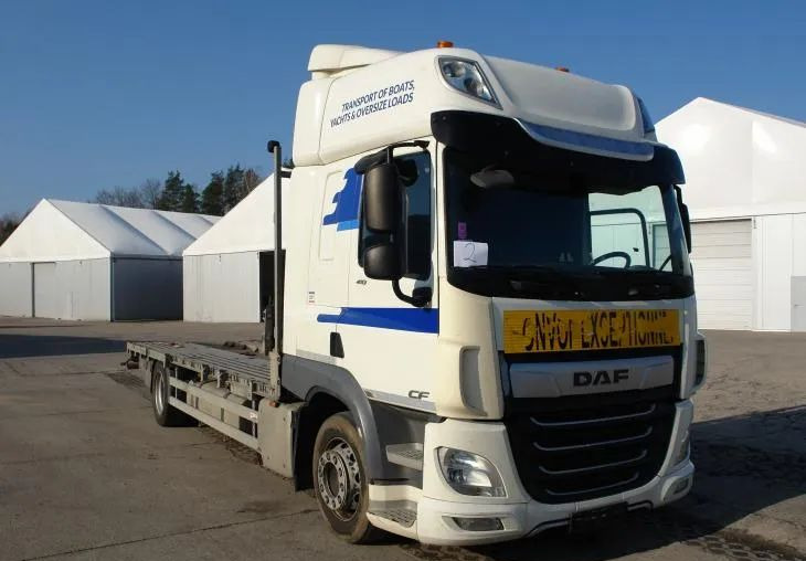 DAF CF 410 EURO 6 Laweta - Platforma super stan - Kamion s otvorenim sandukom: slika DAF CF 410 EURO 6 Laweta - Platforma super stan - Kamion s otvorenim sandukom DAF CF 410 EURO 6 Laweta - Platforma super stan - Kamion s otvorenim sandukom: slika DAF CF 410 EURO 6 Laweta - Platforma super stan - Kamion s otvorenim sandukom