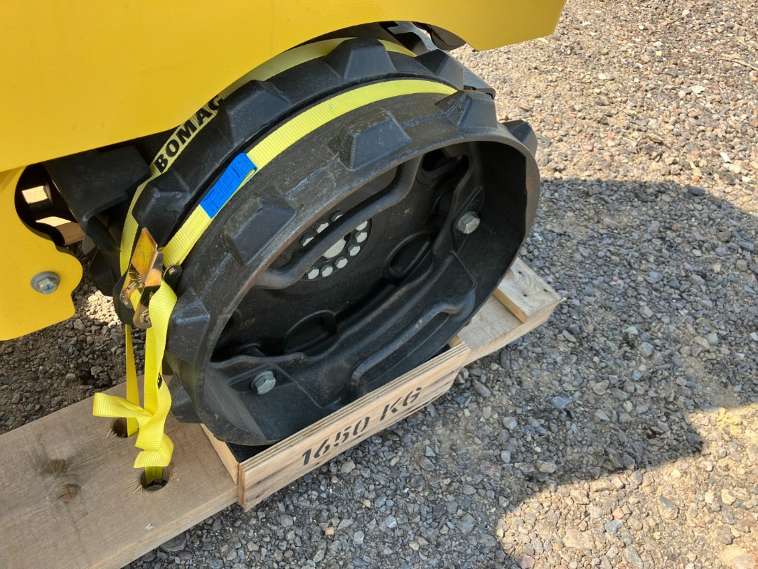BOMAG DE BMP 8500 Stage V/Tier 4f - Valjak: slika BOMAG DE BMP 8500 Stage V/Tier 4f - Valjak BOMAG DE BMP 8500 Stage V/Tier 4f - Valjak: slika BOMAG DE BMP 8500 Stage V/Tier 4f - Valjak