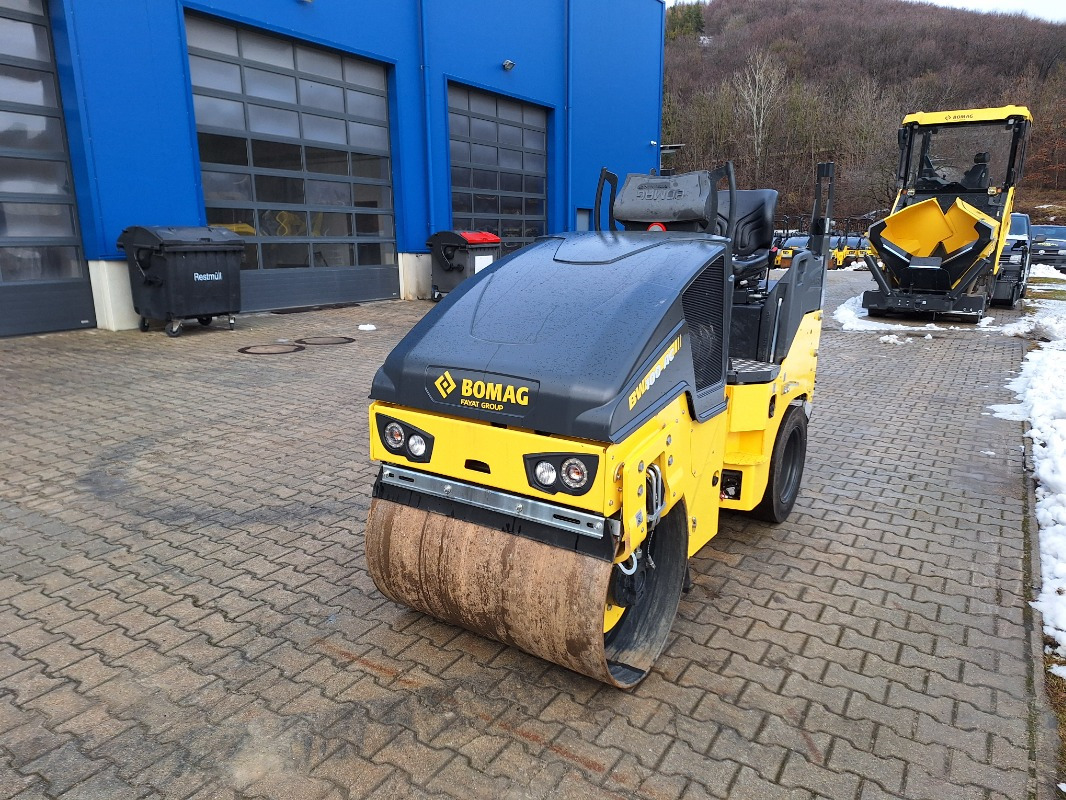 BOMAG DE BW 100 AC-5 Stage V/Tier 4f - Valjak: slika BOMAG DE BW 100 AC-5 Stage V/Tier 4f - Valjak BOMAG DE BW 100 AC-5 Stage V/Tier 4f - Valjak: slika BOMAG DE BW 100 AC-5 Stage V/Tier 4f - Valjak