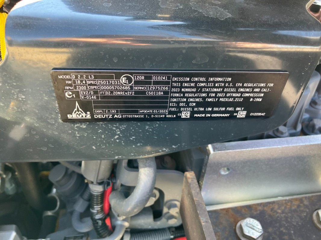 BOMAG DE BW 120 AD-5 Stage V/Tier 4f - Valjak: slika BOMAG DE BW 120 AD-5 Stage V/Tier 4f - Valjak BOMAG DE BW 120 AD-5 Stage V/Tier 4f - Valjak: slika BOMAG DE BW 120 AD-5 Stage V/Tier 4f - Valjak