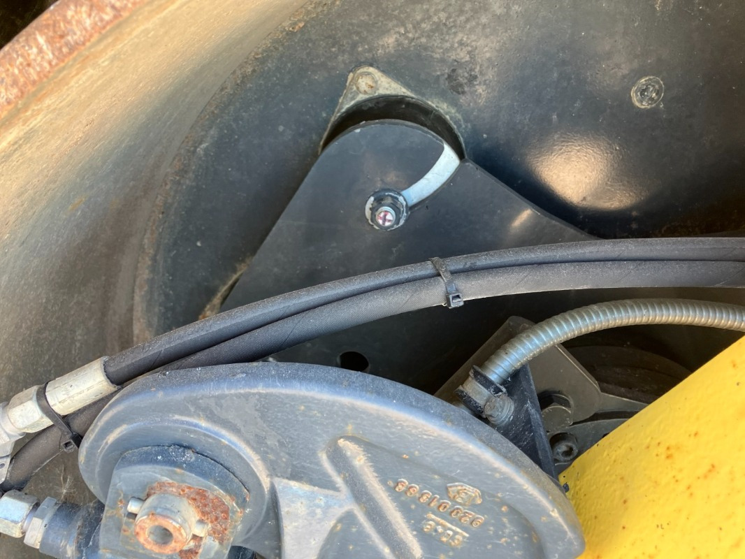 Novi Cestovni valjak BOMAG DE BW 161 AD-5  Stage IIIb/Tier 4i: slika Novi Cestovni valjak BOMAG DE BW 161 AD-5  Stage IIIb/Tier 4i