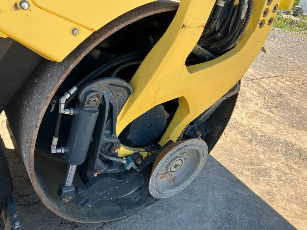 Novi Cestovni valjak BOMAG DE BW 161 AD-5  Stage IIIb/Tier 4i: slika Novi Cestovni valjak BOMAG DE BW 161 AD-5  Stage IIIb/Tier 4i