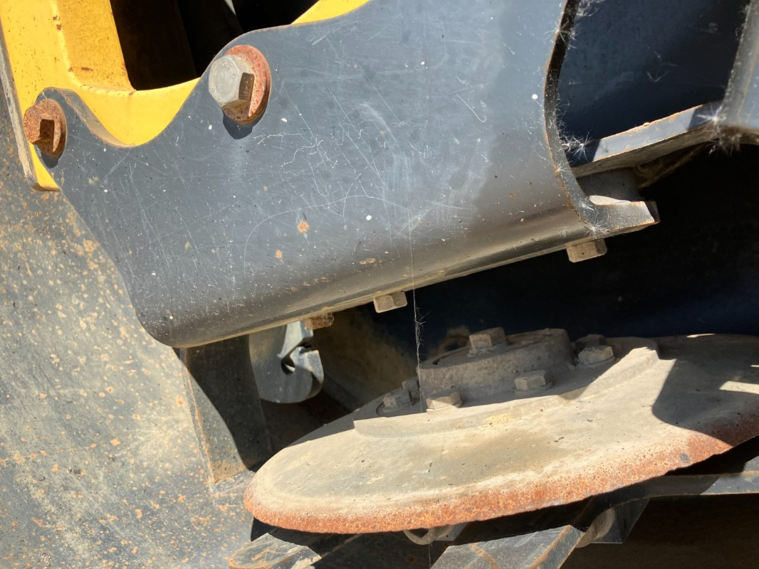 Novi Cestovni valjak BOMAG DE BW 161 AD-5  Stage IIIb/Tier 4i: slika Novi Cestovni valjak BOMAG DE BW 161 AD-5  Stage IIIb/Tier 4i