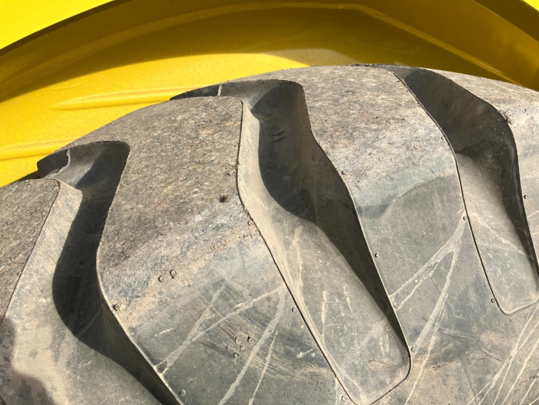 Valjak BOMAG DE BW 226 BVC-5 Stage IIIa/Tier 3: slika Valjak BOMAG DE BW 226 BVC-5 Stage IIIa/Tier 3 Valjak BOMAG DE BW 226 BVC-5 Stage IIIa/Tier 3: slika Valjak BOMAG DE BW 226 BVC-5 Stage IIIa/Tier 3