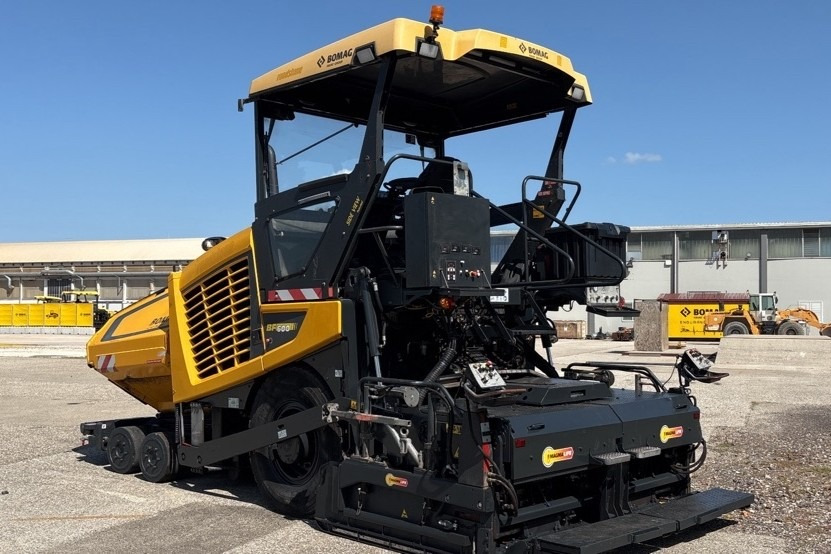 Finišer za asfalt BOMAG IT BF 600 P-2 S500  Stage IV/Tier 4f: slika Finišer za asfalt BOMAG IT BF 600 P-2 S500  Stage IV/Tier 4f