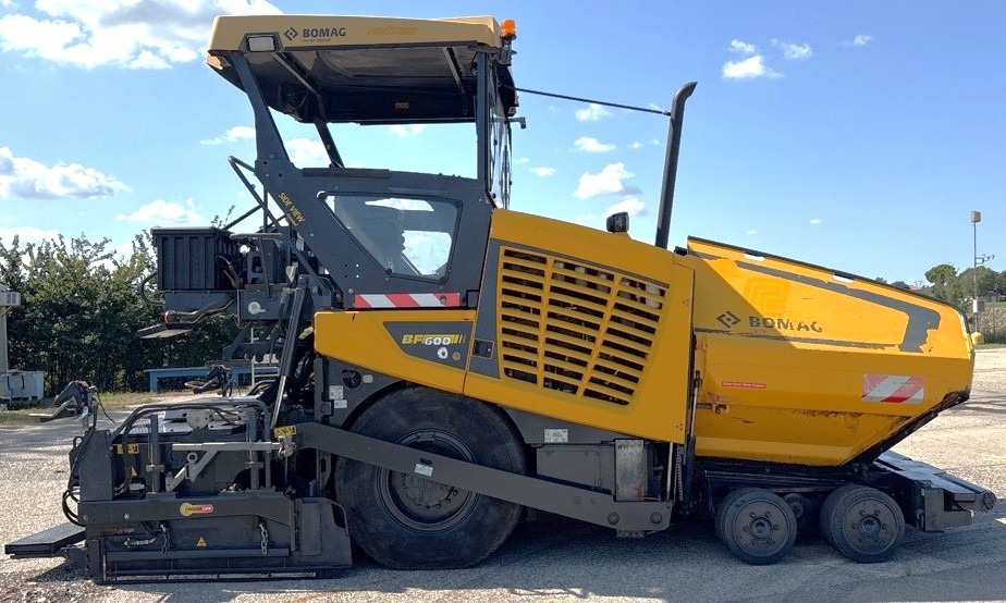 Finišer za asfalt BOMAG IT BF 600 P-2 S500  Stage IV/Tier 4f: slika Finišer za asfalt BOMAG IT BF 600 P-2 S500  Stage IV/Tier 4f
