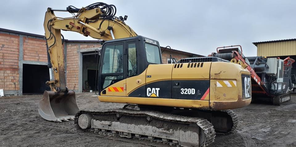 Koparka Caterpillar 320DL + long reach 16,5m - Bager gusjeničar: slika Koparka Caterpillar 320DL + long reach 16,5m - Bager gusjeničar Koparka Caterpillar 320DL + long reach 16,5m - Bager gusjeničar: slika Koparka Caterpillar 320DL + long reach 16,5m - Bager gusjeničar