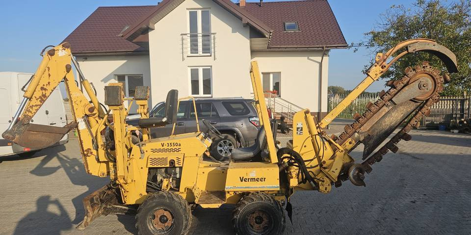 Koparka łańcuchowa Vermeer V3550 przesuw ramie kopiące pług - Trenčer: slika Koparka łańcuchowa Vermeer V3550 przesuw ramie kopiące pług - Trenčer Koparka łańcuchowa Vermeer V3550 przesuw ramie kopiące pług - Trenčer: slika Koparka łańcuchowa Vermeer V3550 przesuw ramie kopiące pług - Trenčer