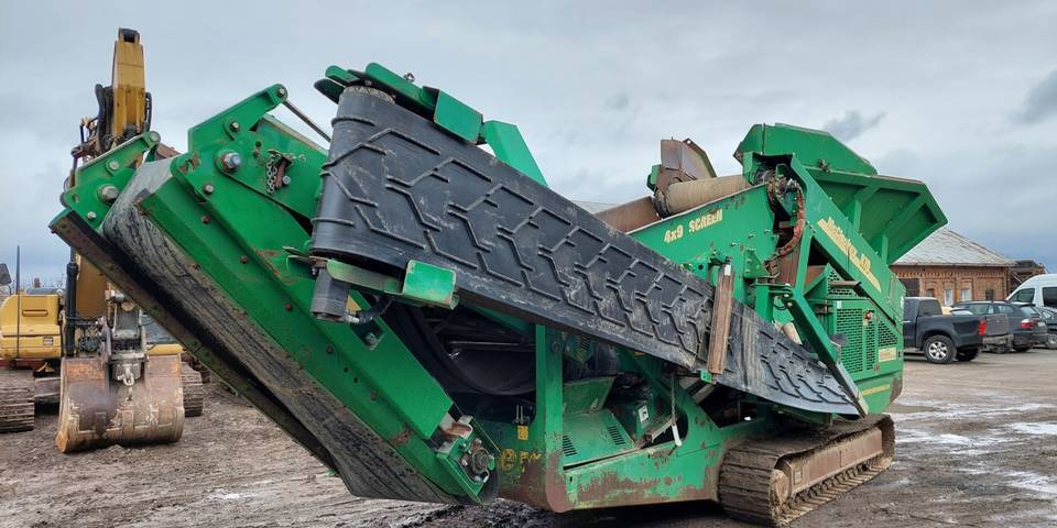 Przesiewacz McCloskey R70 16 ton 3 frakcje - Screener: slika Przesiewacz McCloskey R70 16 ton 3 frakcje - Screener Przesiewacz McCloskey R70 16 ton 3 frakcje - Screener: slika Przesiewacz McCloskey R70 16 ton 3 frakcje - Screener