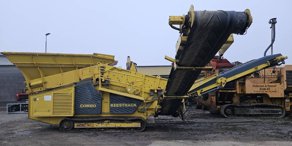 Przesiewacz mobilny Keestrack Combo 17t - Screener: slika Przesiewacz mobilny Keestrack Combo 17t - Screener Przesiewacz mobilny Keestrack Combo 17t - Screener: slika Przesiewacz mobilny Keestrack Combo 17t - Screener