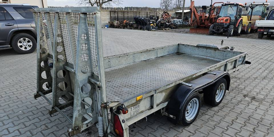 Przyczepa laweta Ifor Williams GX126 3500kg - Prikolica za radne strojeve: slika Przyczepa laweta Ifor Williams GX126 3500kg - Prikolica za radne strojeve Przyczepa laweta Ifor Williams GX126 3500kg - Prikolica za radne strojeve: slika Przyczepa laweta Ifor Williams GX126 3500kg - Prikolica za radne strojeve