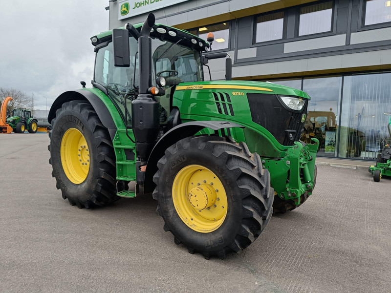 John Deere 6215R - Traktor: slika John Deere 6215R - Traktor John Deere 6215R - Traktor: slika John Deere 6215R - Traktor