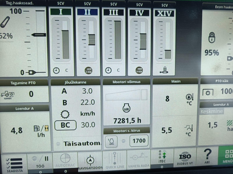 Traktor John Deere 6215R: slika Traktor John Deere 6215R