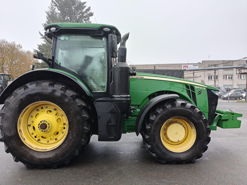 John Deere 8400R - Traktor: slika John Deere 8400R - Traktor John Deere 8400R - Traktor: slika John Deere 8400R - Traktor