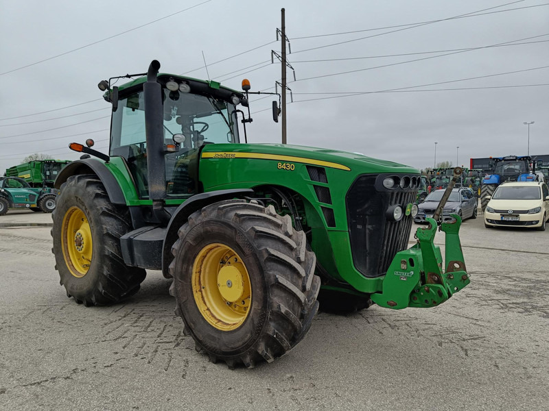 John Deere 8430 PST - Traktor: slika John Deere 8430 PST - Traktor John Deere 8430 PST - Traktor: slika John Deere 8430 PST - Traktor