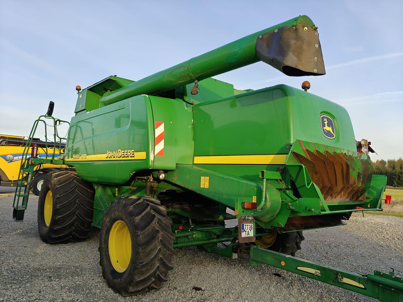 John Deere JOHN DEERE 9640I WTS - Kombajn za žetvu: slika John Deere JOHN DEERE 9640I WTS - Kombajn za žetvu John Deere JOHN DEERE 9640I WTS - Kombajn za žetvu: slika John Deere JOHN DEERE 9640I WTS - Kombajn za žetvu