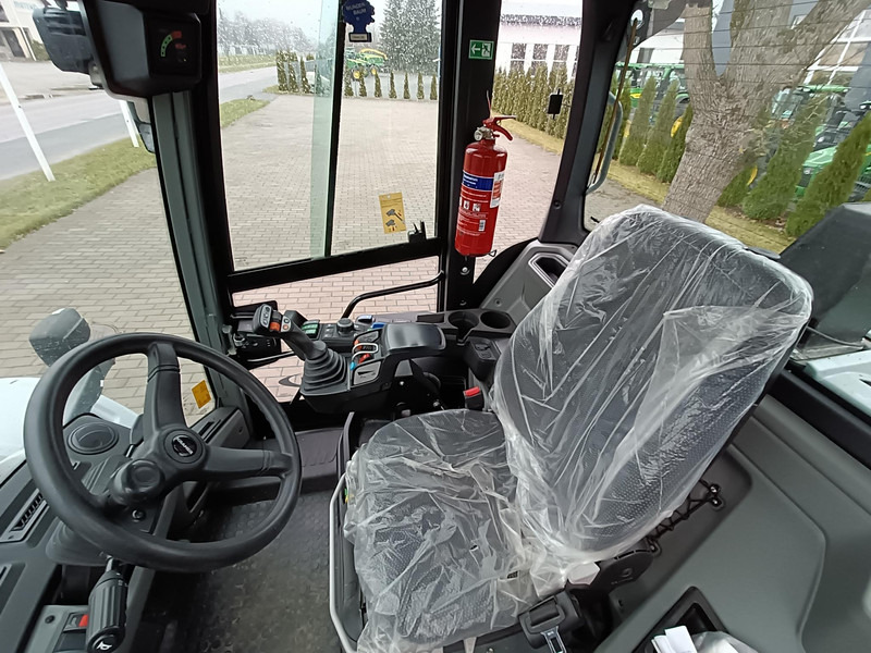 Teleskopski utovarivač na kotačima Kramer KL55.8T: slika Teleskopski utovarivač na kotačima Kramer KL55.8T