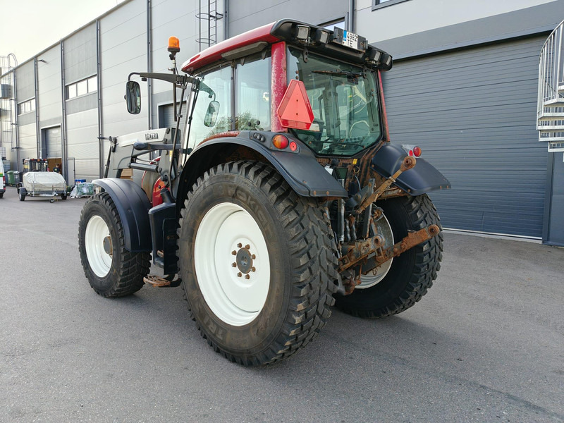 Valtra N101 - Traktor: slika Valtra N101 - Traktor Valtra N101 - Traktor: slika Valtra N101 - Traktor