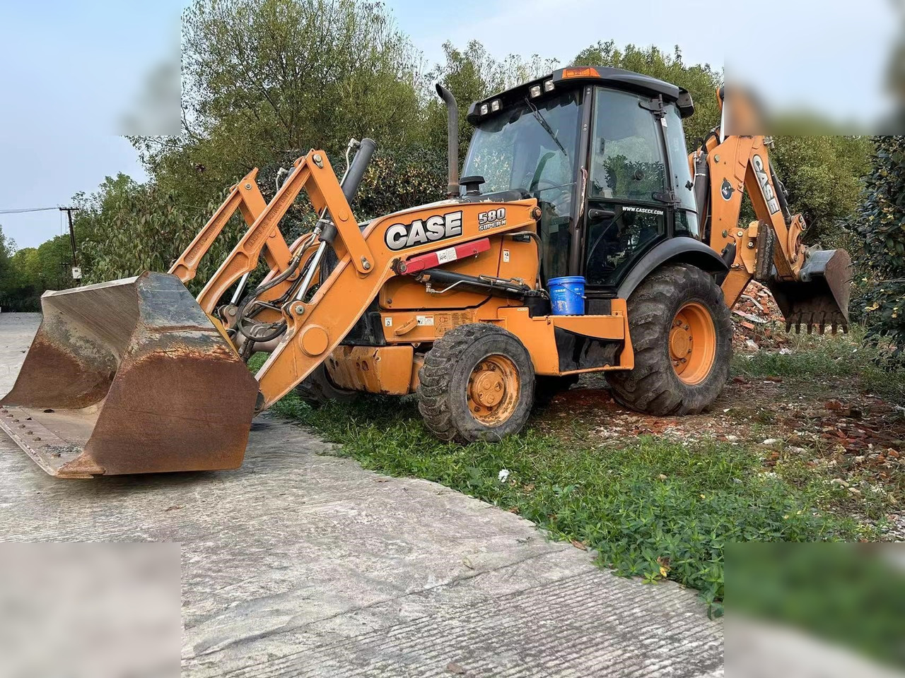 CASE 580 - Rovokopač-utovarivač: slika CASE 580 - Rovokopač-utovarivač CASE 580 - Rovokopač-utovarivač: slika CASE 580 - Rovokopač-utovarivač