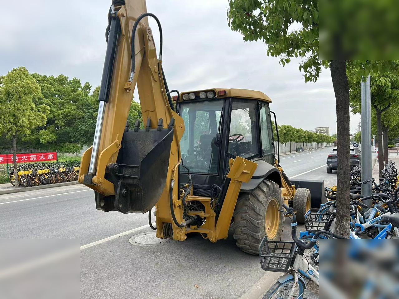 CASE 580 - Rovokopač-utovarivač: slika CASE 580 - Rovokopač-utovarivač CASE 580 - Rovokopač-utovarivač: slika CASE 580 - Rovokopač-utovarivač